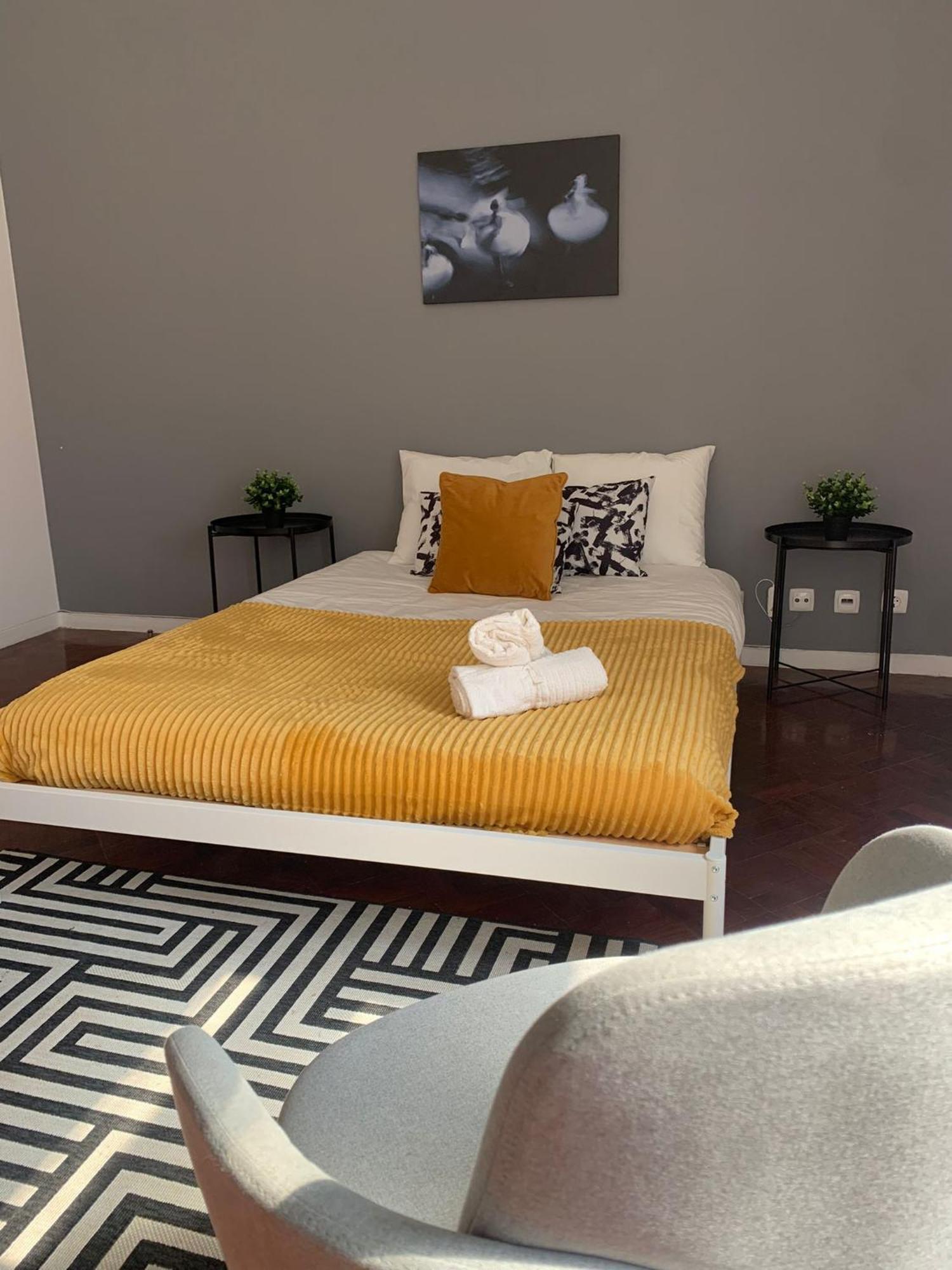 Central Lisbon Rooms, Best Location For Tourists מראה חיצוני תמונה